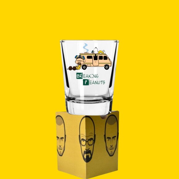 FAMOUS TV Shows/PEANUTS Character Mashup Shot Glass Set/Gift Box - Picture 4 of 16
